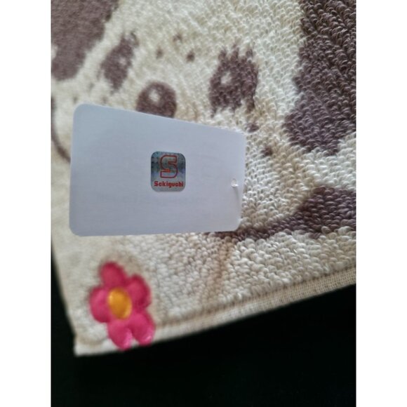 NWT Monchhichi Towel w/ Embroidered Cherry Blossom Sekiguchi Japan 10"x10" - Picture 3 of 5